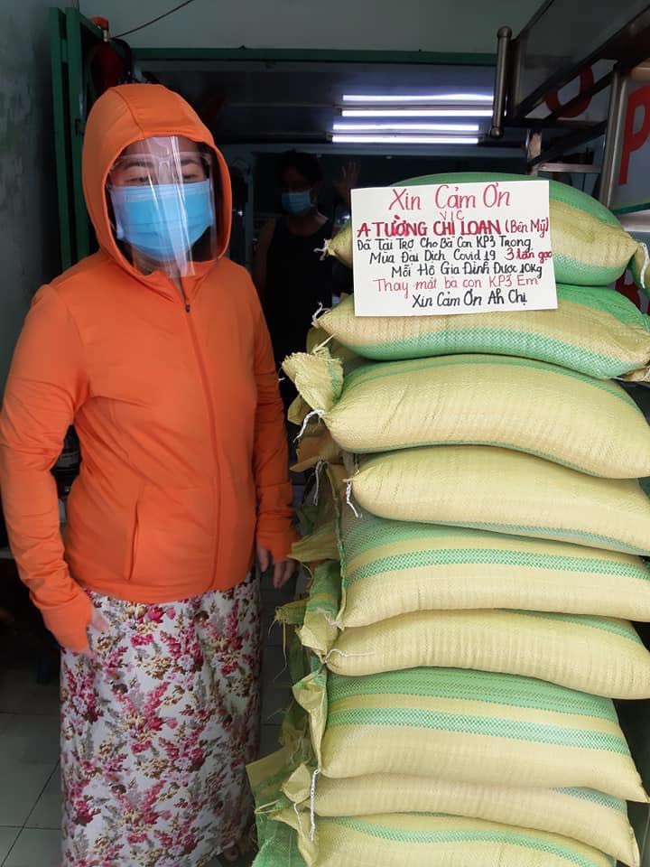 gạo từ thiện giá sỉ TPHCM 