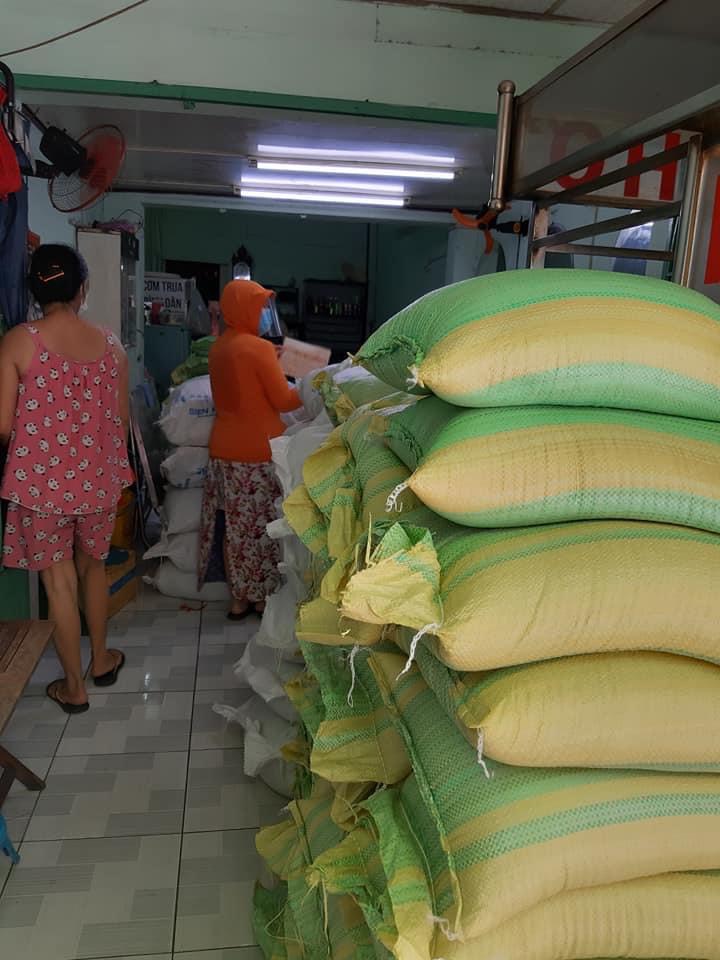gạo từ thiện giá sỉ TPHCM 