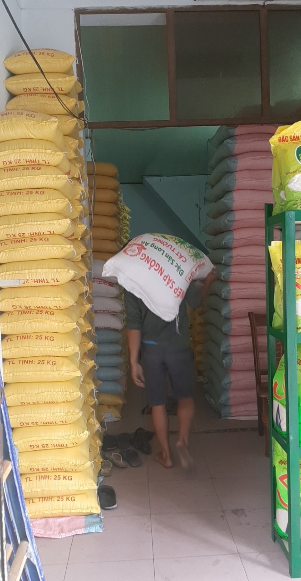 Cung cấp gạo cho nhà hàng tại TPHCM 